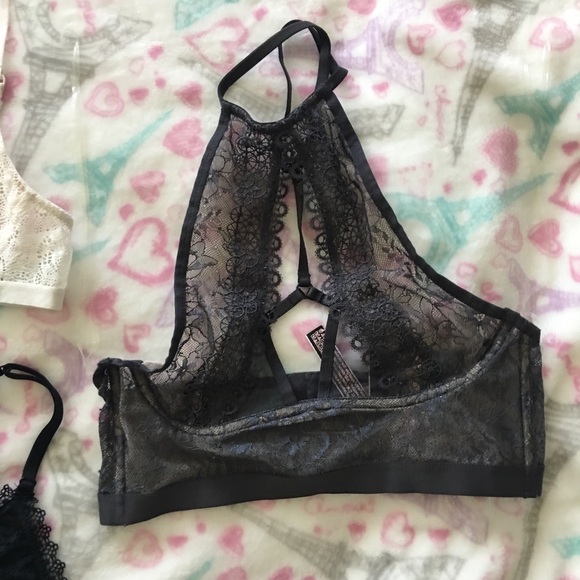 5 Brand new Victoria’s Secret size XS bralettes - Picture 4 of 6